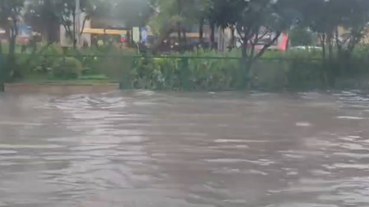 delhi ncr weather Photos of waterlogging in Delhi-Gurugram following today rain