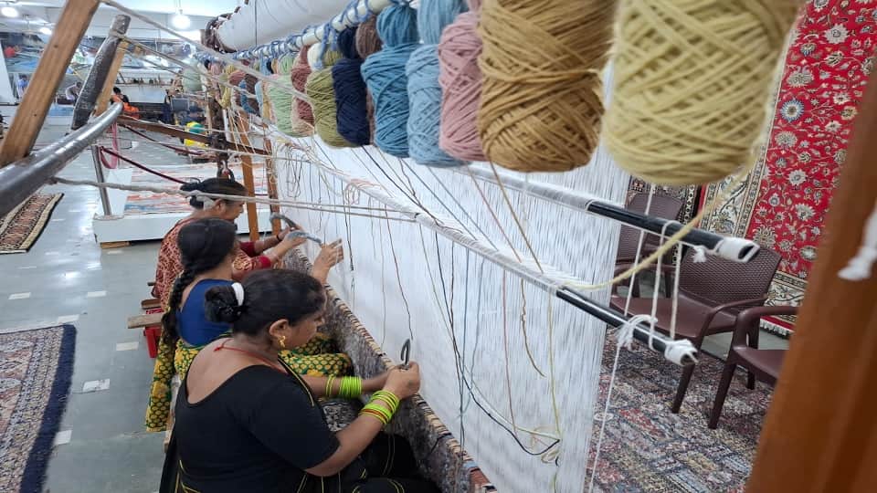 Agra’s 450-Year-Old Carpet Craft Faces Crisis as War, Rising Costs and Falling Orders Hit Artisans