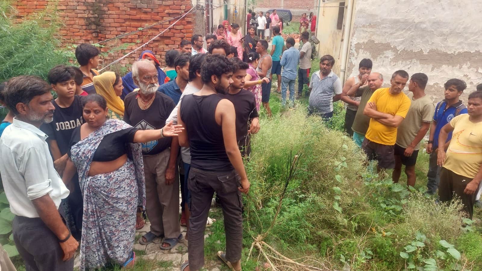 Wife kills husband with daughter and her lover Sedated with milk killed and body buried in forest false story