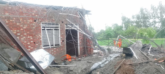 Amroha Lintel of under construction house collapses three Died