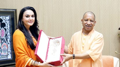 Sunny Deol and Preity Zinta meet UP CM Yogi Adityanath in Lucknow Ahead Batwara 1947 release