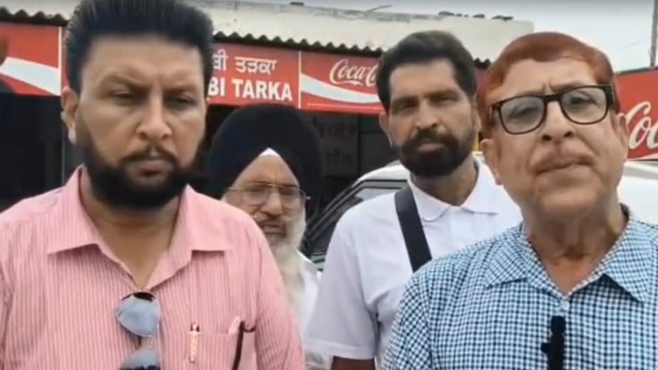 फिरोजपुर से रैली के लिए रवाना होते कर्मचारी