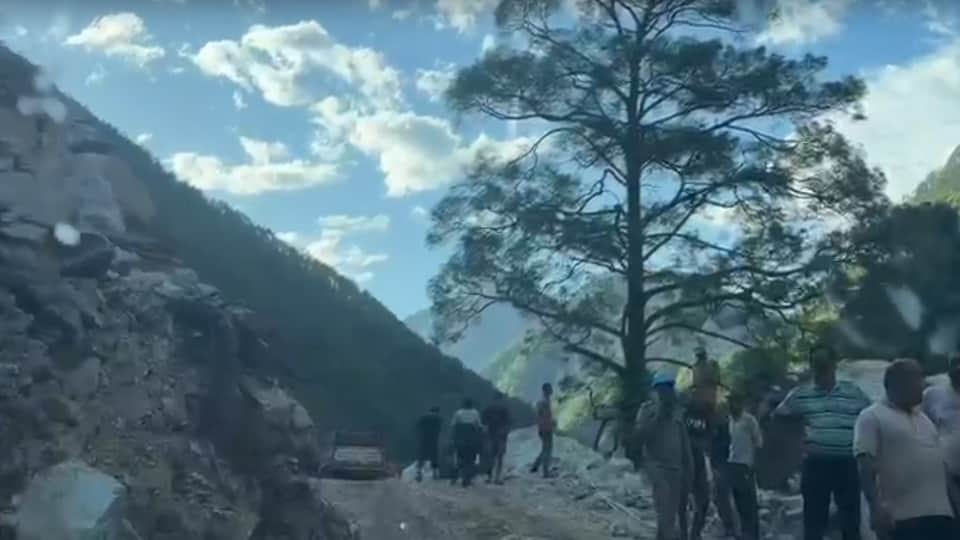 Karnaprayag Simli Almora National Highway reopened for all vehicles after 41 hours relief