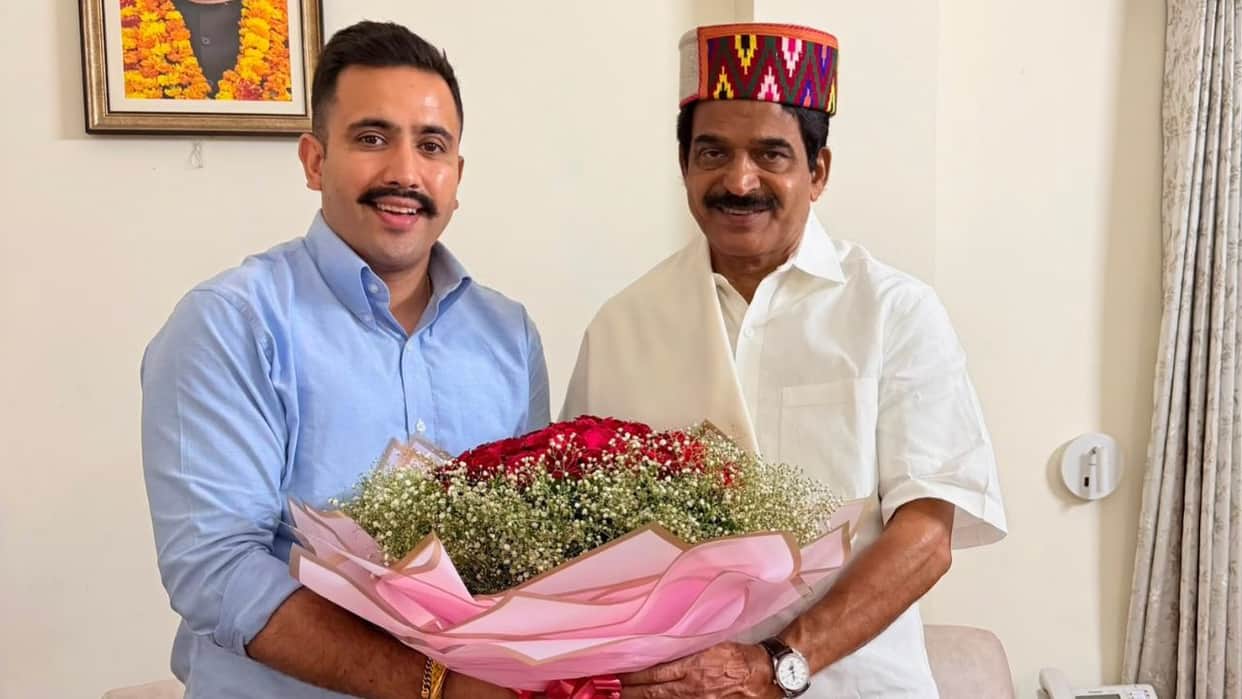 vikramaditya singh meets kc venugopal delhi himachal congress