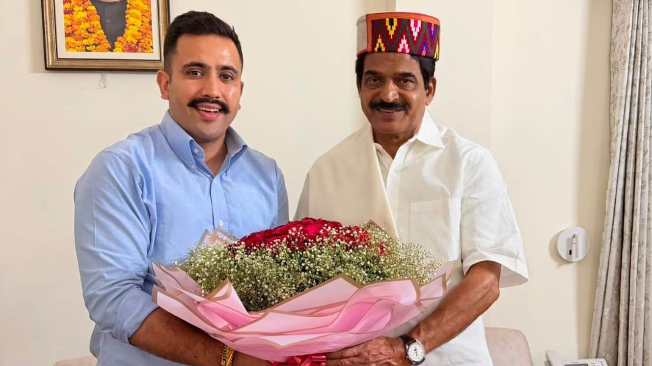 दिल्ली में केसी वेणुगोपाल से मिले विक्रमादित्य सिंह