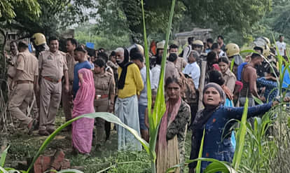 Naib Tehsildar dragged by arm, woman picked up brick; chaos ensued for 3 hours during anti-encroachment drive