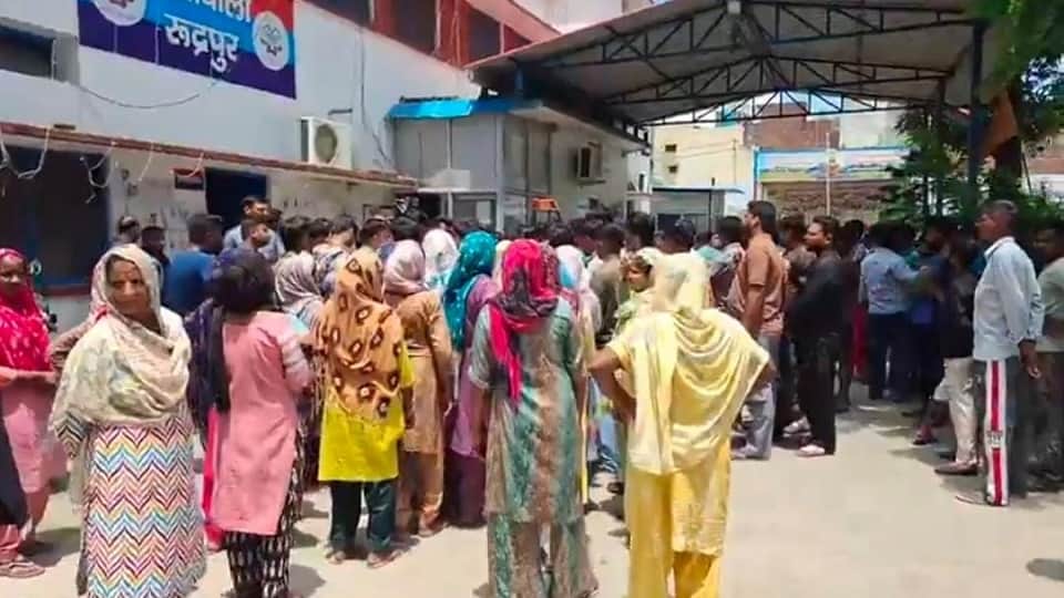 BJP leader attacked with rod after collision in rudrapur