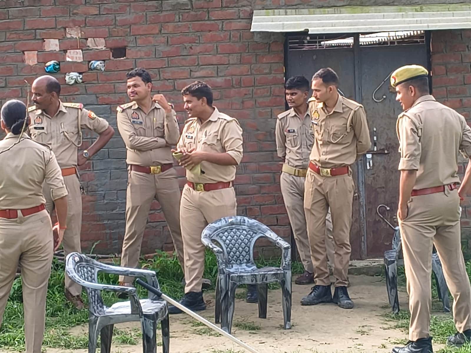 Kanpur: Miscreants Attack Couple With Sharp Weapons, Loot Bike and CCTV Equipment