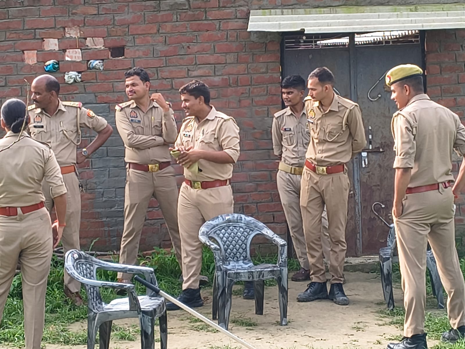 Kanpur: Miscreants Attack Couple With Sharp Weapons, Loot Bike and CCTV Equipment