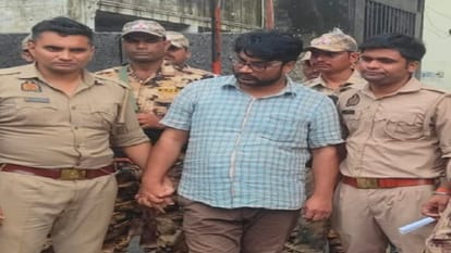 गिफ्तार जुनैद अहमद