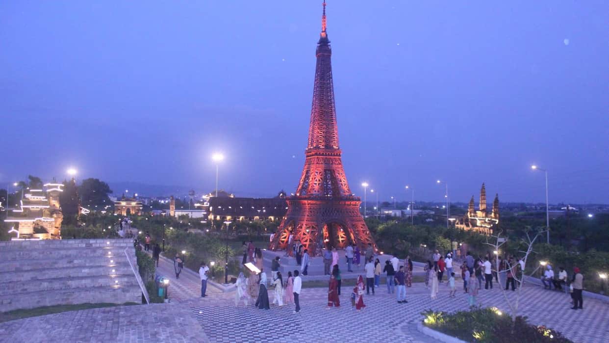 Tawi Wonderland opens in Jammu