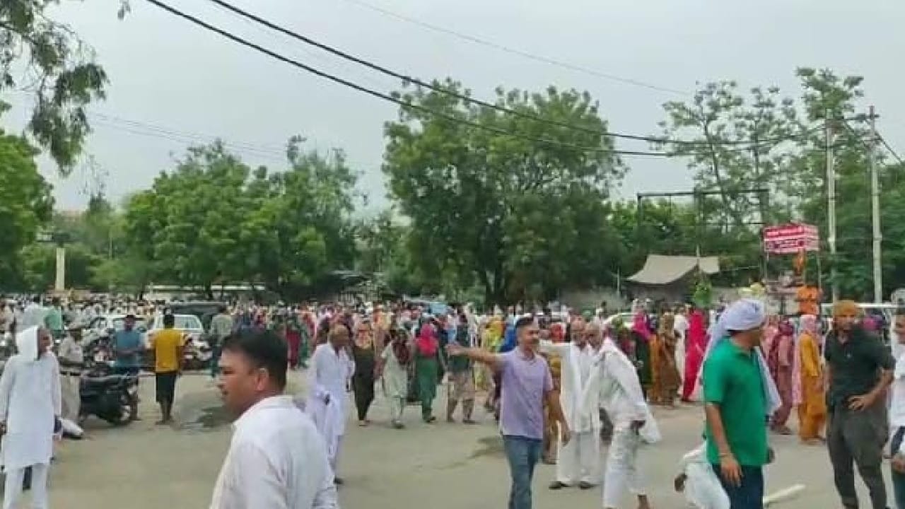 राजगढ़ रोड पर जाम