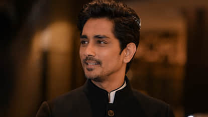 Siddharth And Dia Mirza Praises The Students And Youth For The CJP Protest