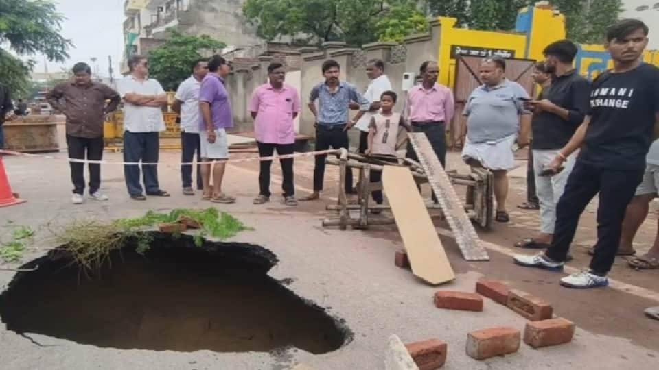 Smart City Roads Collapse at Three Places Creating 20-Ft-Deep Pits Truck Gets Trapped