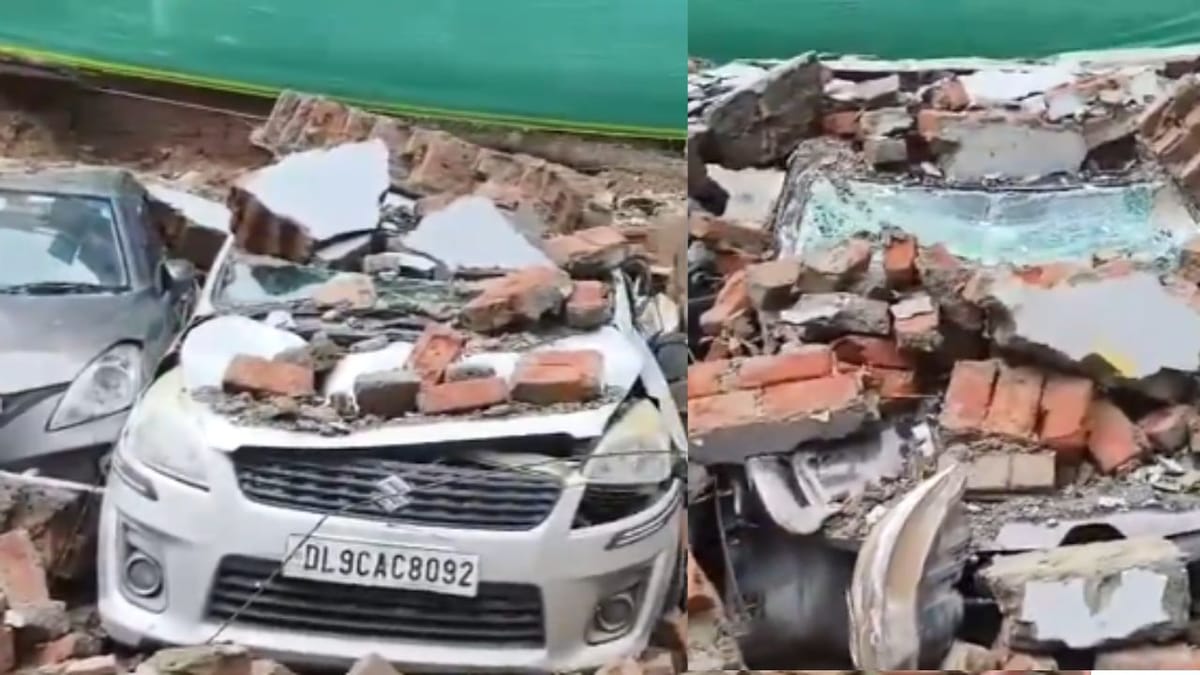 दिल्ली के देवली में पार्किंग की दीवार ढही:8-10 वाहन क्षतिग्रस्त, जलभराव से हादसा; एमसीडी पर लापरवाही का आरोप – Several Vehicles Damaged After Private Parking Wall Collapsed In Delhi Deoli Area दिल्ली के देवली में पार्किंग की दीवार ढही:8-10 वाहन क्षतिग्रस्त, जलभराव से हादसा; एमसीडी पर लापरवाही का आरोप – Several Vehicles Damaged After Private Parking Wall Collapsed In Delhi Deoli Area