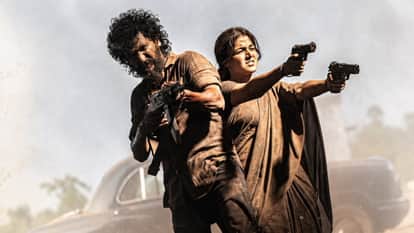 Dc movie review and rating in hindi lokesh kanagaraj wamiqa gabbi sanjana krishnamoorthy based on devdas