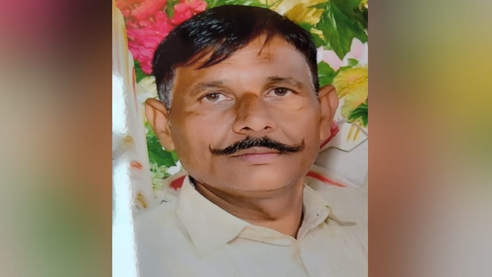 Shamli: Farmer bitten by snake dies after resorting to faith healing; family reveals shocking details.