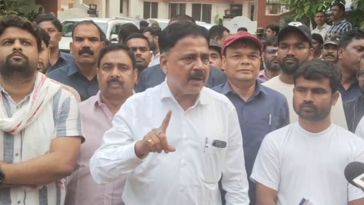 jpsc-exam-cancelled-students-demand-cbi-probe-jharkhand-protest