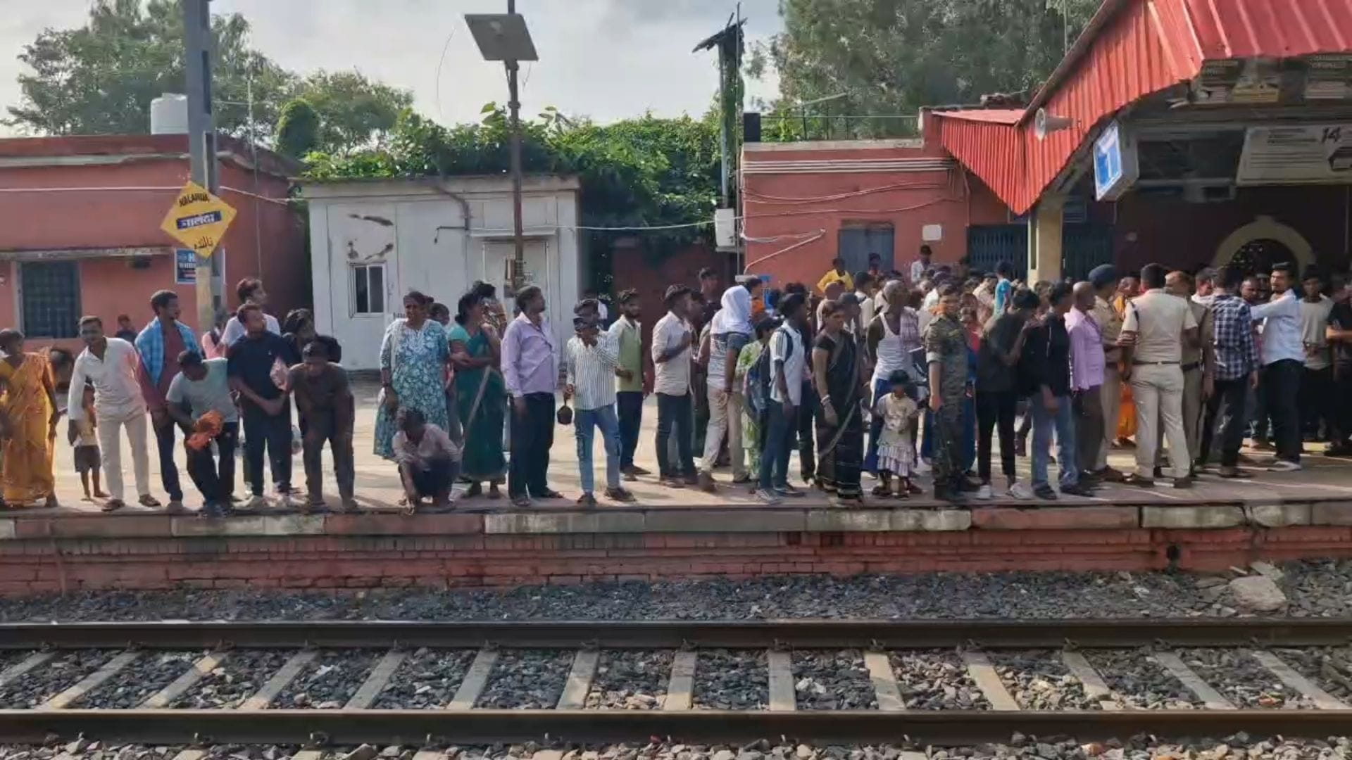 नालंदा रेलवे स्टेशन पर दर्दनाक हादसा