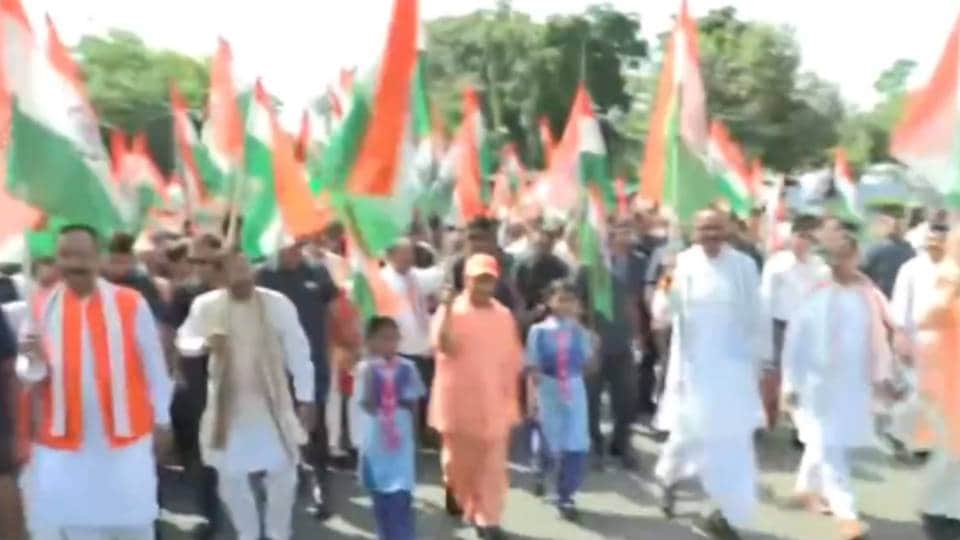 CM Yogi flags off Tiranga Yatra says our youth are symbol of energy