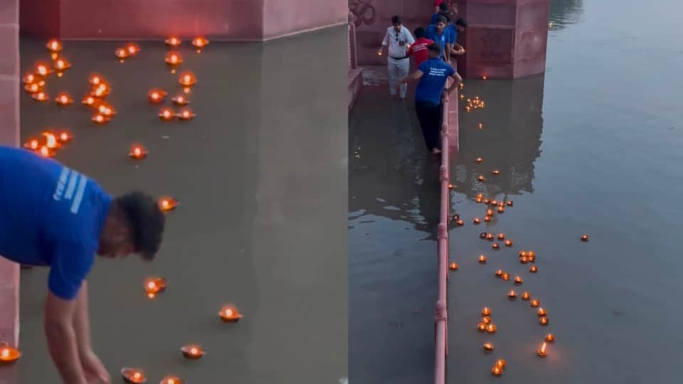Lamps were lit at Kailash Ghat in memory of martyrs under  Maa Tujhe Pranam program
