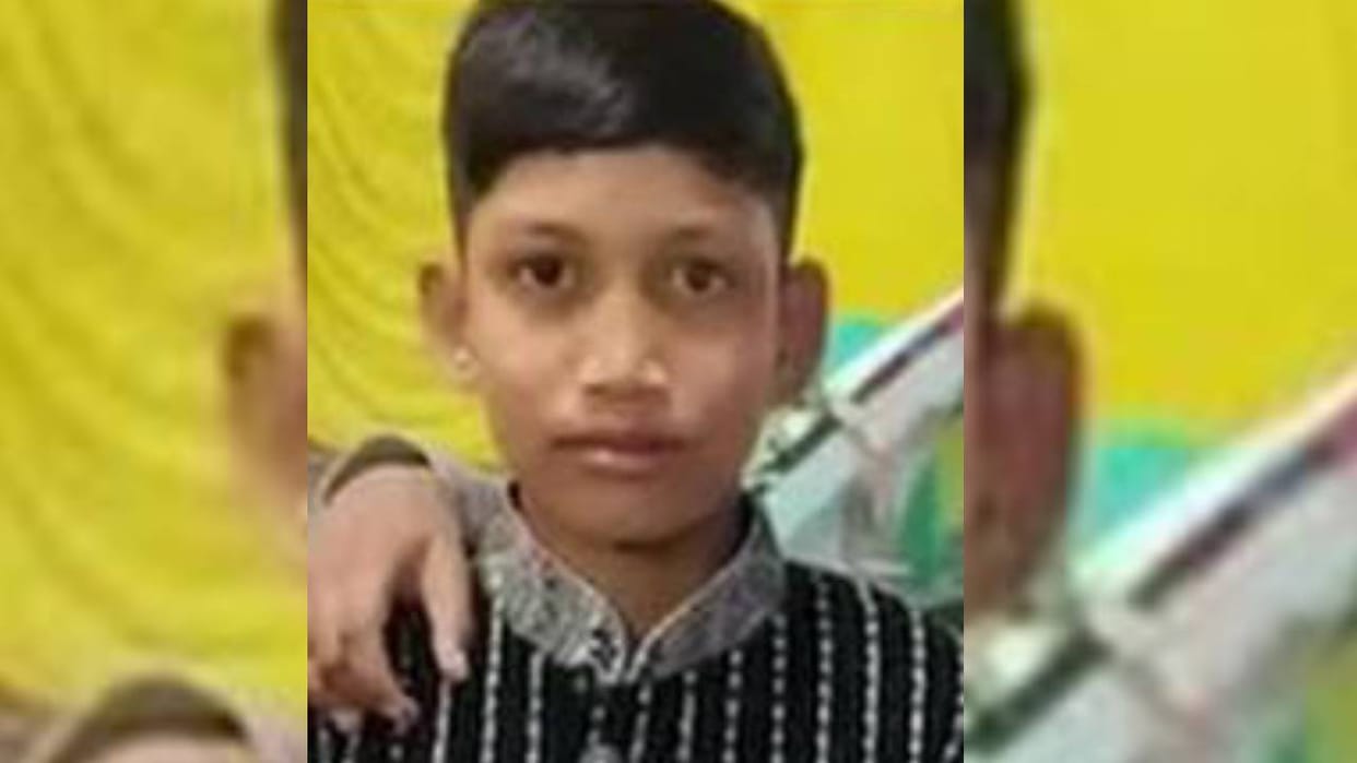 Sitapur: Teenager murdered following a dispute over a video game; attacked with a knife.