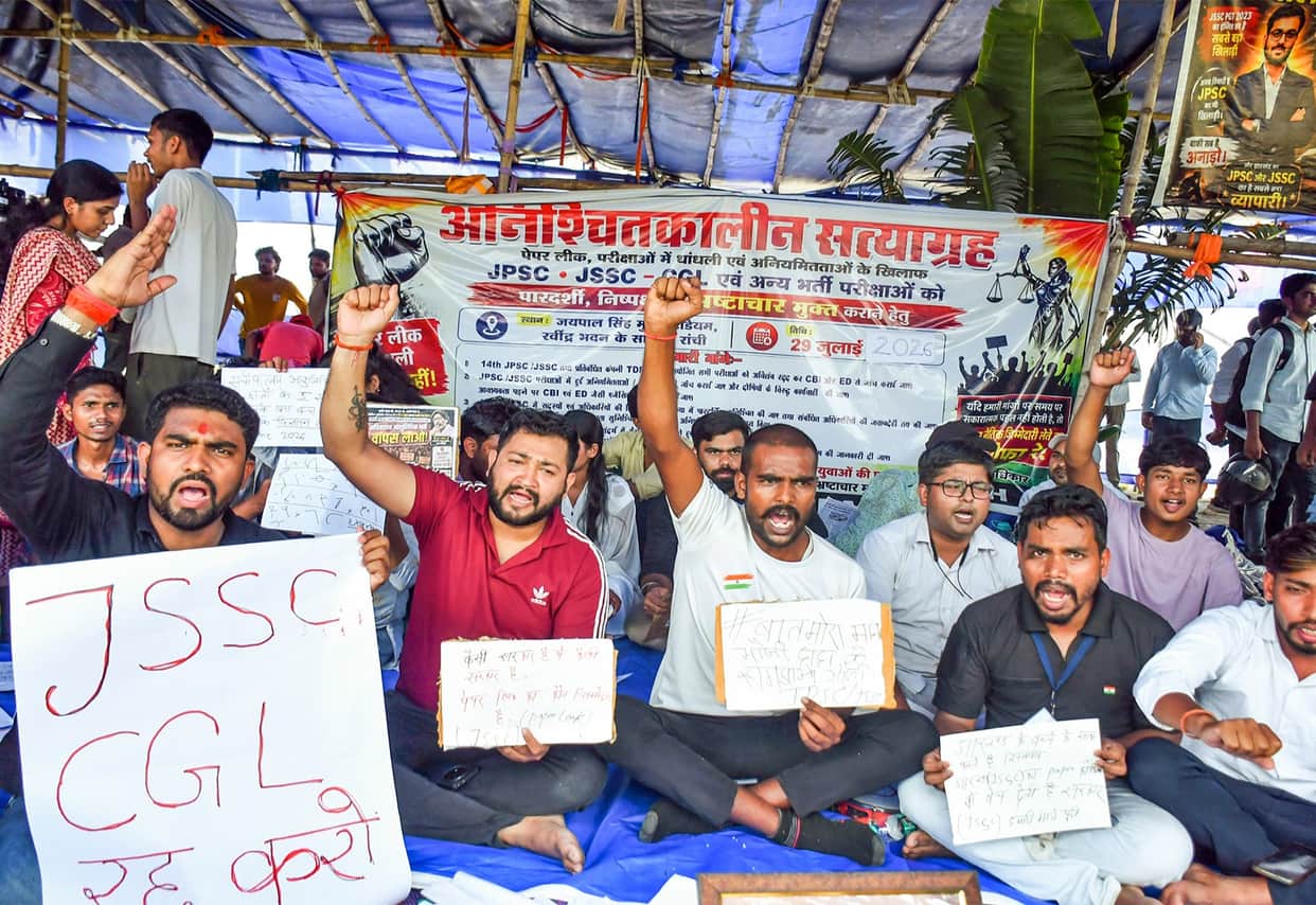 Jharkhand Jharkhand JPSC Scam Financial transactions revealed during CID probe 150 people under ED scanner