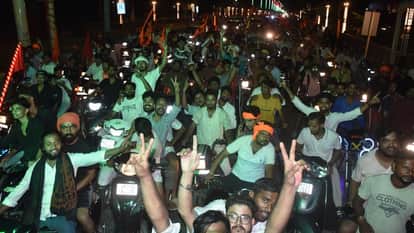 Kanwar Photo 2026: wave of faith surged in Moradabad temples, Jatayu drones showering flowers on Kanwariyas