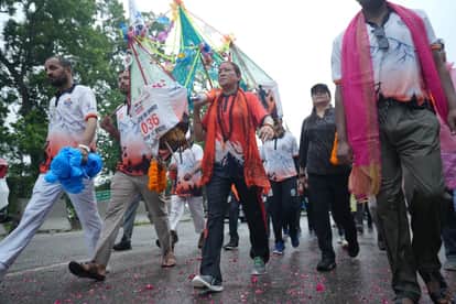 Kanwar Yatra 2026: Uttarakhand Minister Rekha Arya picked up a Kanwar at Har Ki Pauri for sucess of 2036 Olymp