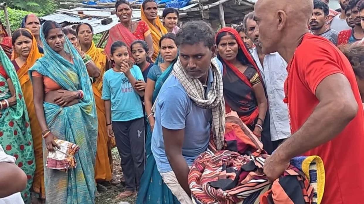 17 year old girl death suspicious condition in jamui bihar news
