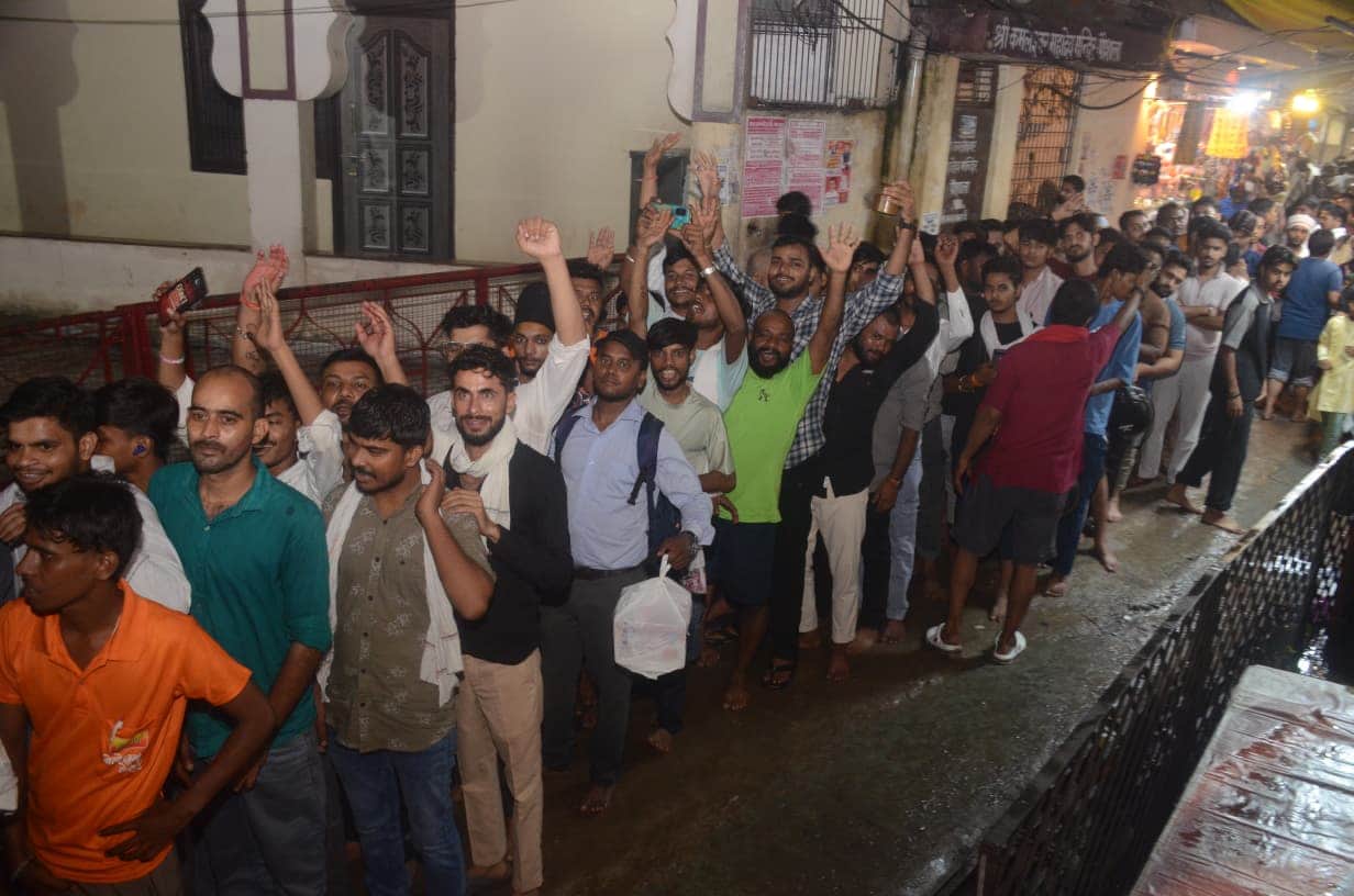 Kanpur-Sawan-Second-Monday-Shivalayas-Devotees-Jalabhishek