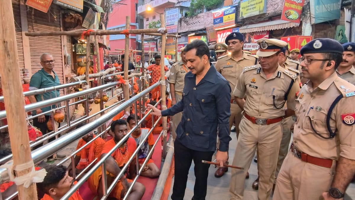 काशी विश्वनाथ धाम: 10 हाईटेक ड्रोन से पेट्रोलिंग, 2500 सीसीटीवी कैमरों से निगरानी, पांच हजार पुलिसकर्मी तैनात