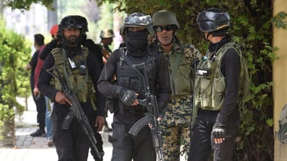 Tight security in Kashmir ahead of Independence Day celebrations Srinagar