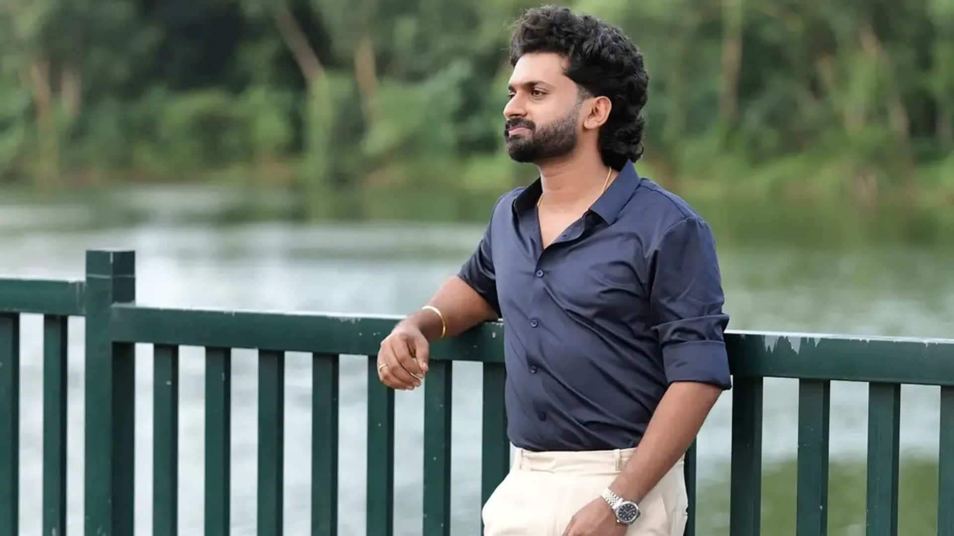 Who Is Akhil NRD whos wife Megha Allegedly Eloped With A Bus Conductor know about Malayalam actor