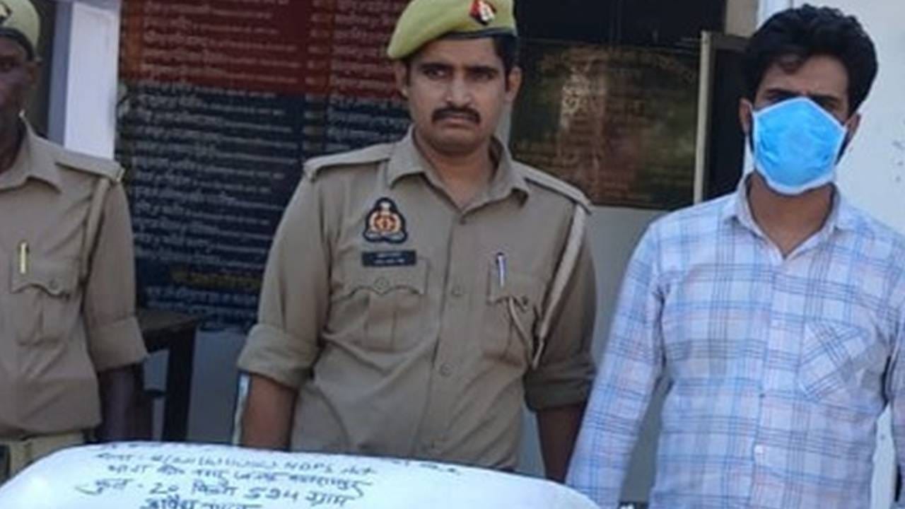 गिरफ्तार किया गया आरोपी।