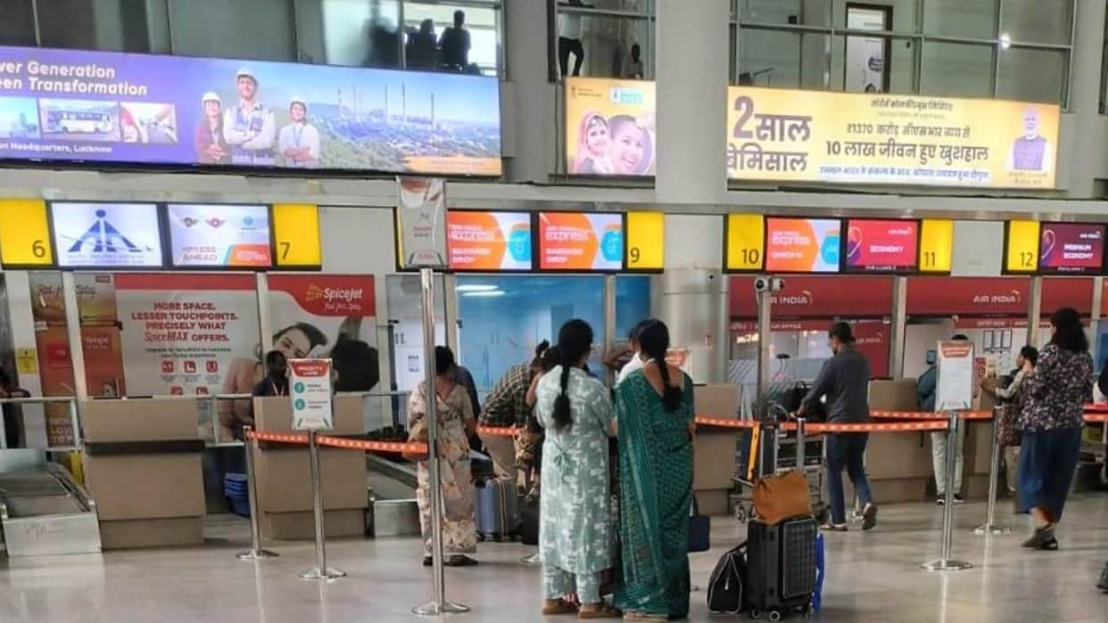 Two IndiGo flights diverted Lucknow affecting 448 passengers both aircraft arriving Delhi and Hyderabad