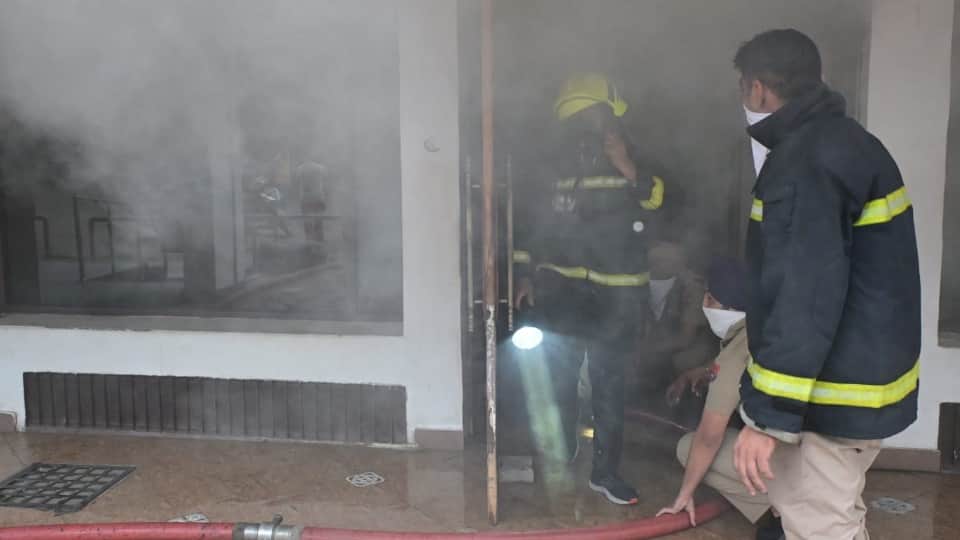 Fire broke out in Chandigarh restaurant storeroom