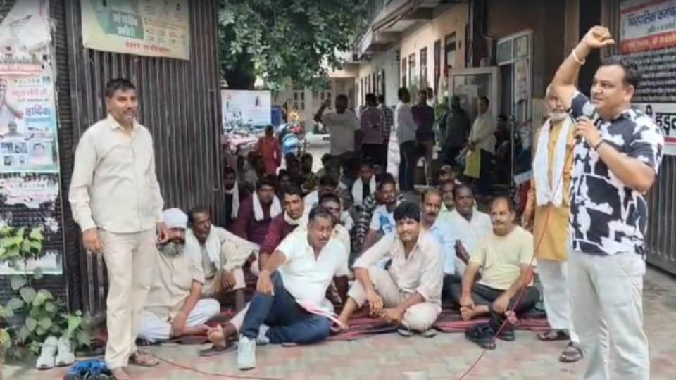 हरियाणा में बढ़ी सफाई कर्मचारियों की हड़ताल
