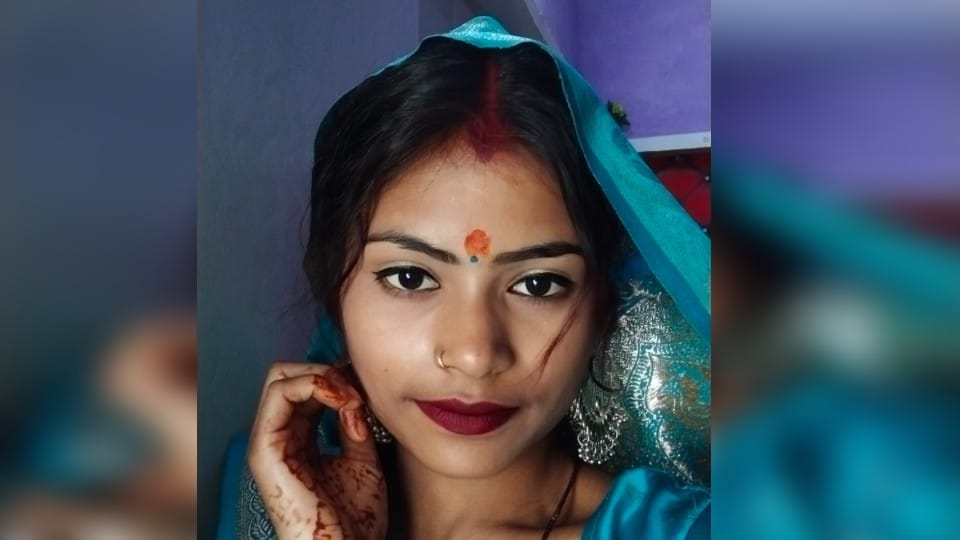 Married woman dies under suspicious circumstances in Agra