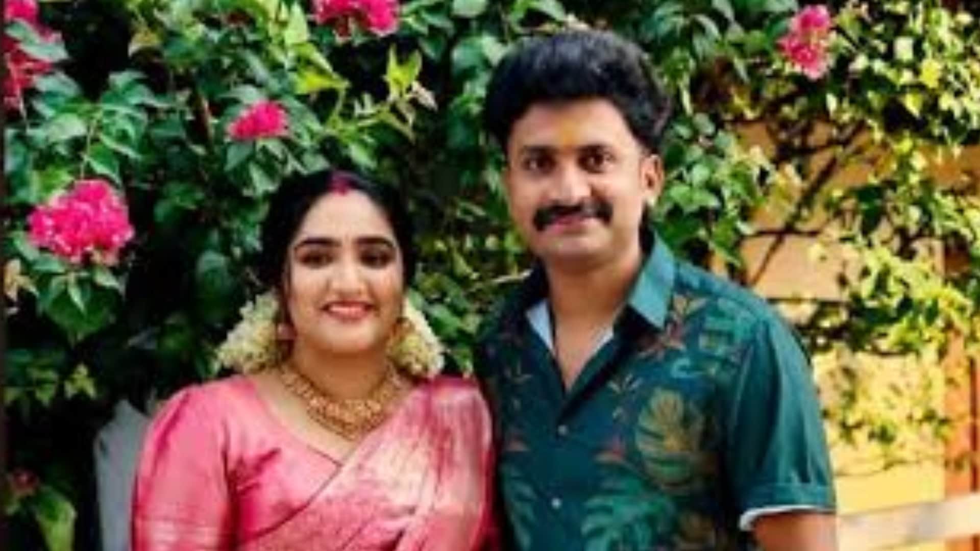 Who Is Akhil NRD whos wife Megha Allegedly Eloped With A Bus Conductor know about Malayalam actor