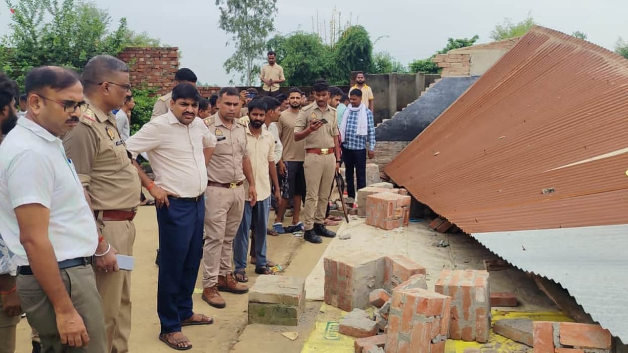 Two teachers and six students injured after a private school wall collapses in Pilibhit
