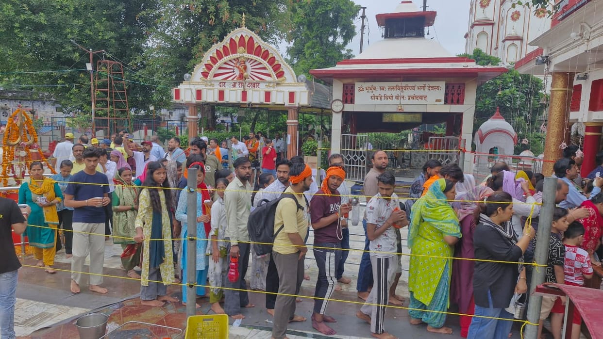 Saharanpur: Shiva Temples Echo with Har Har Mahadev Chants on Maha Shivratri