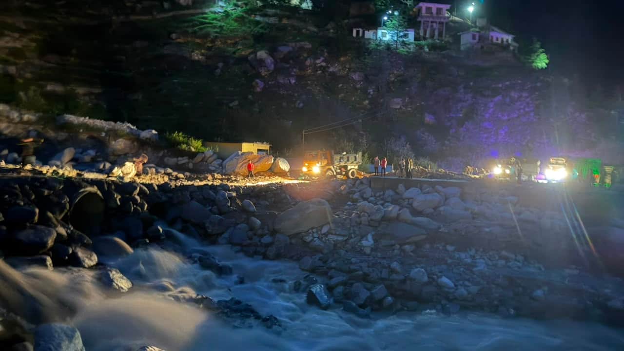 तमक नाले में आवाजाही सुचारू