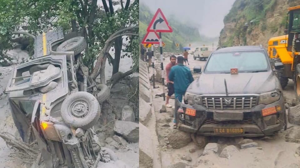 Chamoli: लापता कर्मचारी की तमक नाले में खोज एवं बचाव कार्य शुरू, चारों तरफ फैला मलबा, दबे हैं वाहन