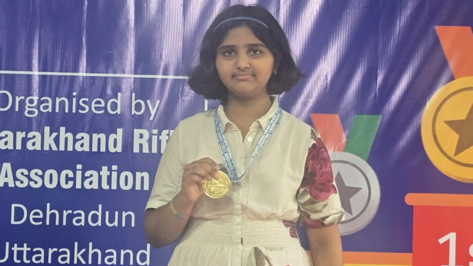 पिता ने पहचानी बेटी की प्रतिभा: गुब्बारे पर साधा निशाना; फिर राज्य शूटिंग चैंपियनशिप में जीता स्वर्ण पदक