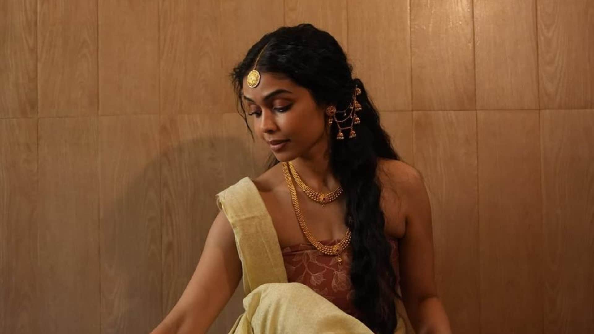 विधात्री बंदी