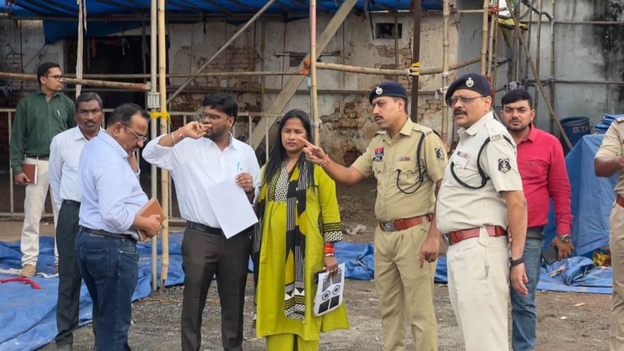 Bemetara News: Independence Day Preparations Intensify, SP Reviews Parade Rehearsal and Security Arrangements