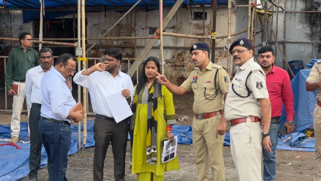 Bemetara News: Independence Day Preparations Intensify, SP Reviews Parade Rehearsal and Security Arrangements