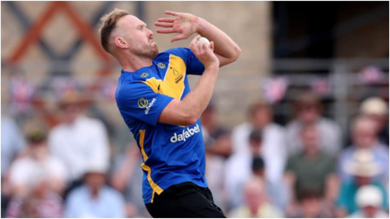 Danny Lamb announced retirement due to neck injury
