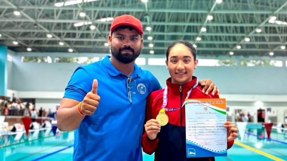 indore-news-harmony-jain-wins-gold-medal-42nd-national-aquatic-championship